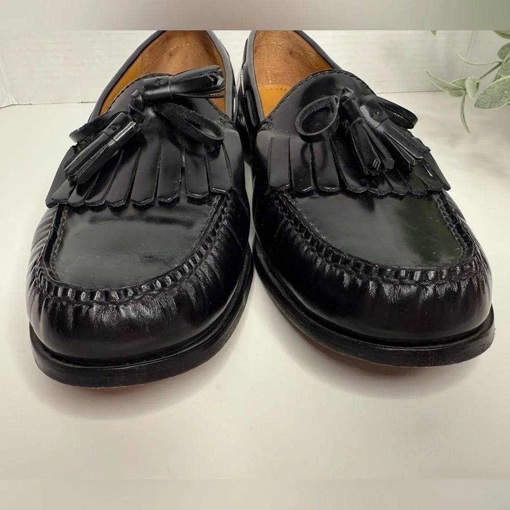 Cole Haan Pinch Tassel Classic Black Leather Dress Loafers Size 10D Preppy Lux